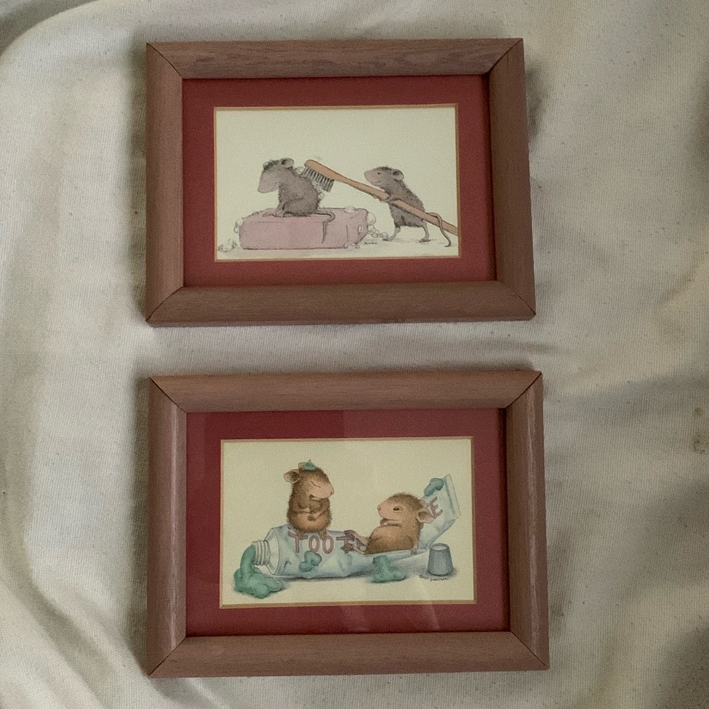 House Mouse 2 - 5”x 7” framed prints of bathroom scenes by Ellen C. Jareckie
